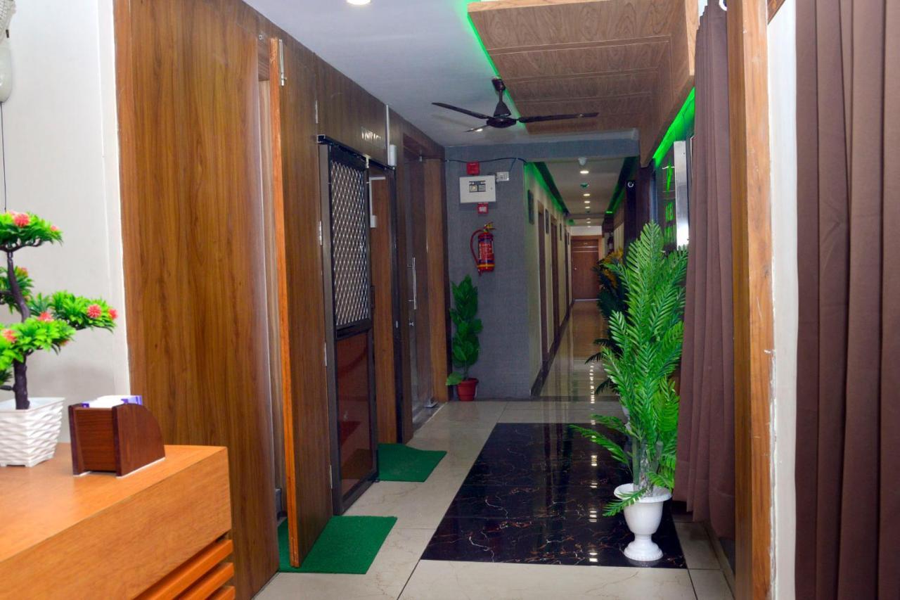 Hotel Asopalav Gandhinagar Exterior photo